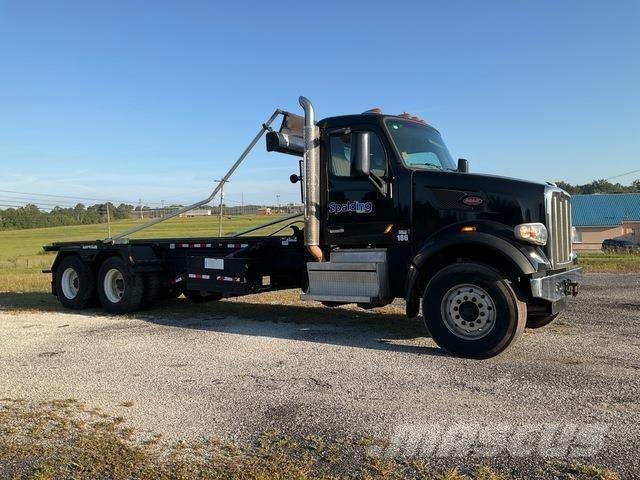 Peterbilt 567 裝載運輸卡車