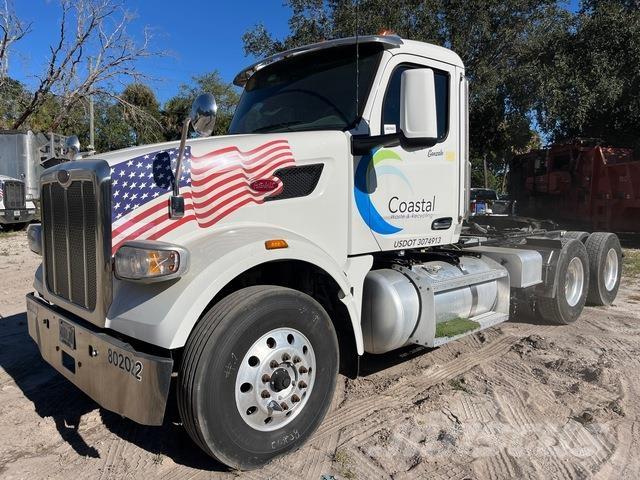 Peterbilt 567 曳引機組件