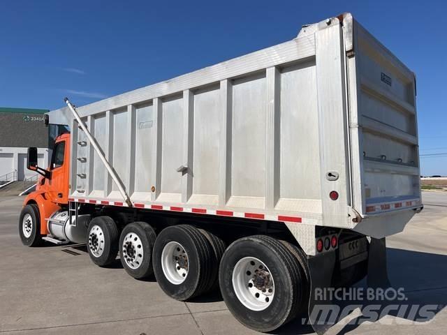 Peterbilt 579 傾卸式卡車