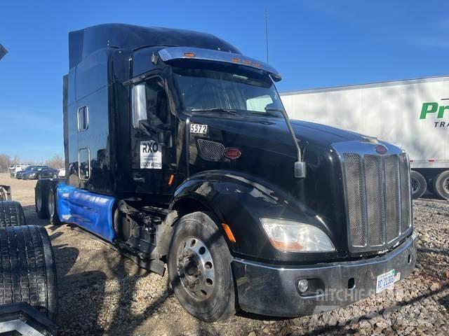 Peterbilt 579 曳引機組件