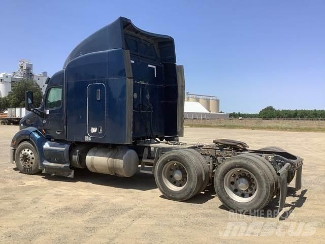 Peterbilt 579 曳引機組件