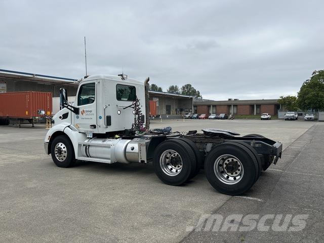 Peterbilt 579 曳引機組件