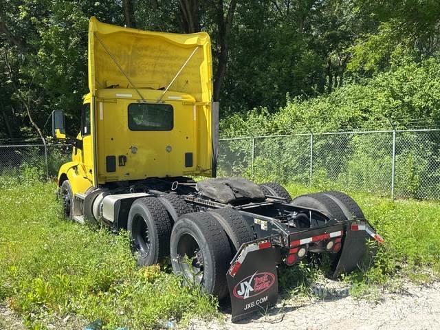 Peterbilt 579 曳引機組件
