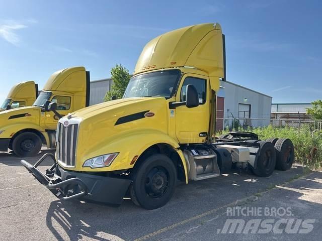 Peterbilt 579 曳引機組件