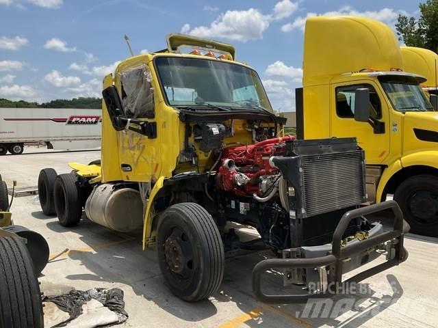 Peterbilt 579 曳引機組件