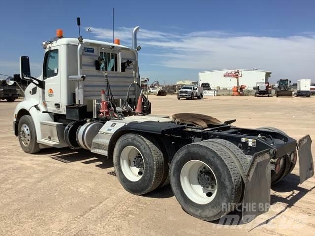 Peterbilt 579 曳引機組件