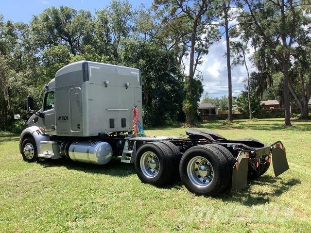 Peterbilt 579 曳引機組件