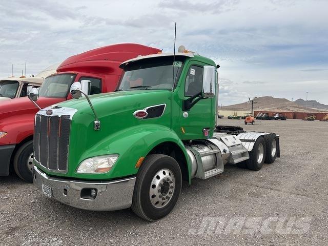 Peterbilt 579 Tractor Units