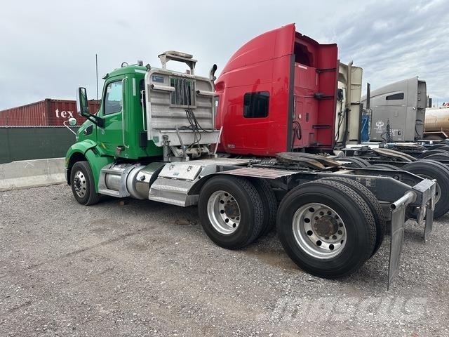 Peterbilt 579 Tractor Units
