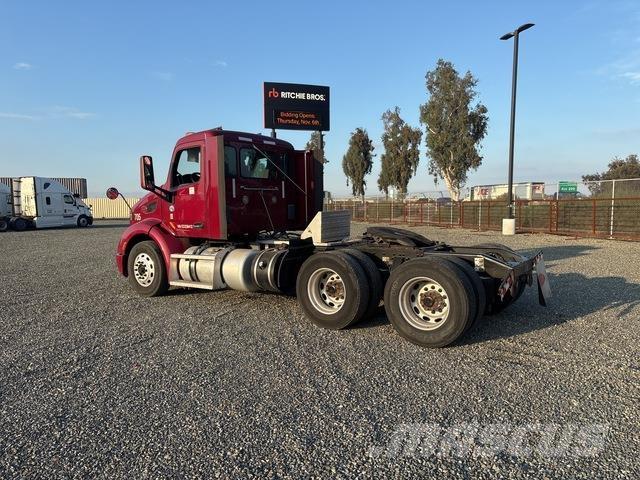 Peterbilt 579 曳引機組件