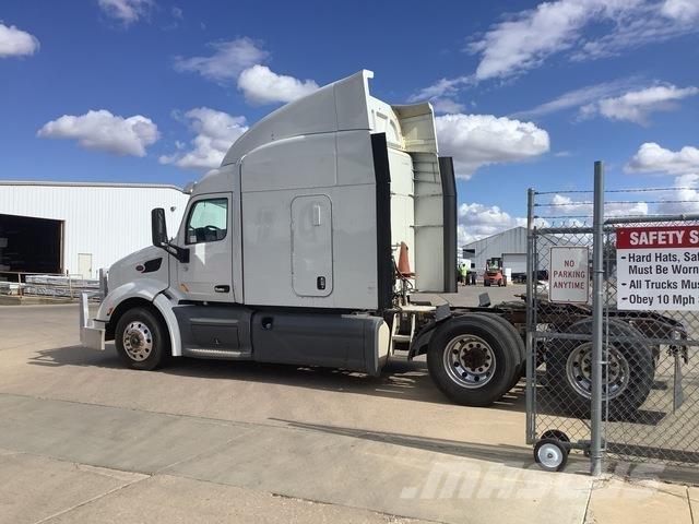 Peterbilt 579 曳引機組件