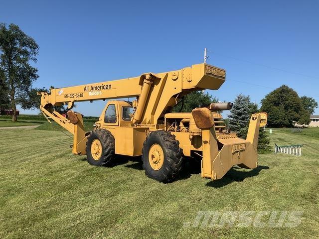 Pettibone 36 越野起重機