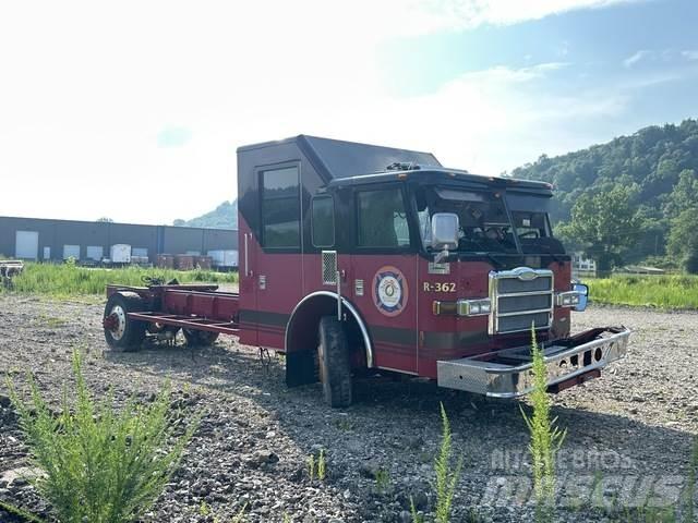  Pierce Dash 消防車