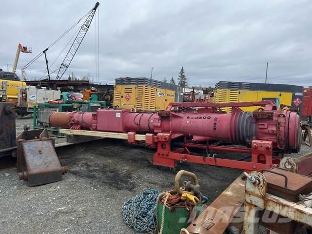  Pileco D30-32 液壓打樁錘