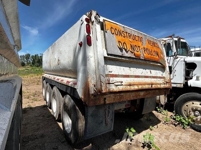 Pioneer  傾卸式拖車