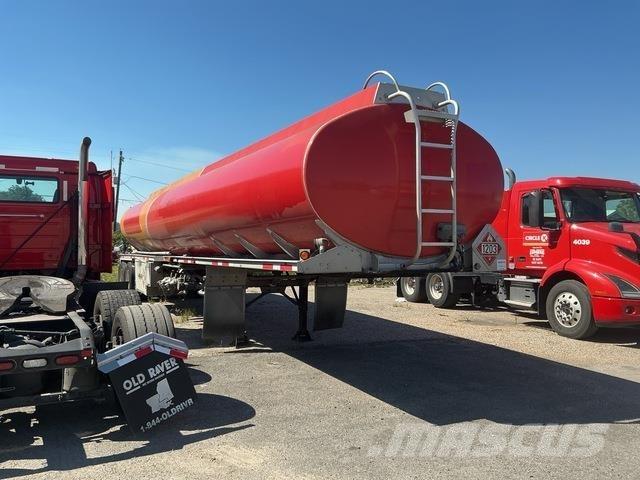 Polar  罐體拖車