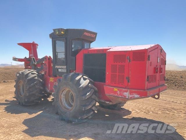 Prentice 2670D 伐木歸堆機