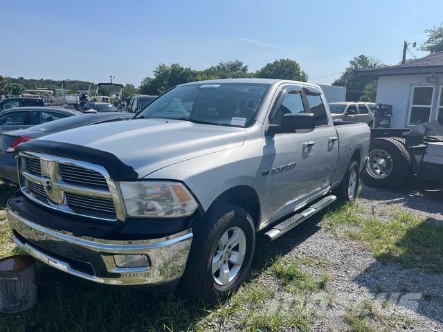 RAM 1500 皮卡.傳統半斗卡車/側卸板