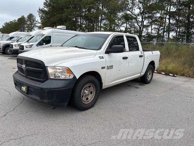 RAM 1500 皮卡.傳統半斗卡車/側卸板