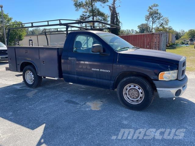 RAM 2500 皮卡.傳統半斗卡車/側卸板