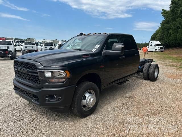 RAM 3500 駕駛室與內部