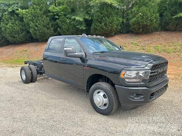 RAM 3500 駕駛室與內部