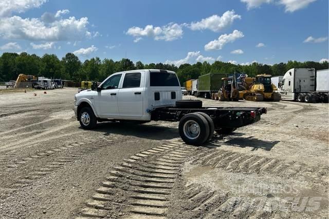 RAM 3500 駕駛室與內部