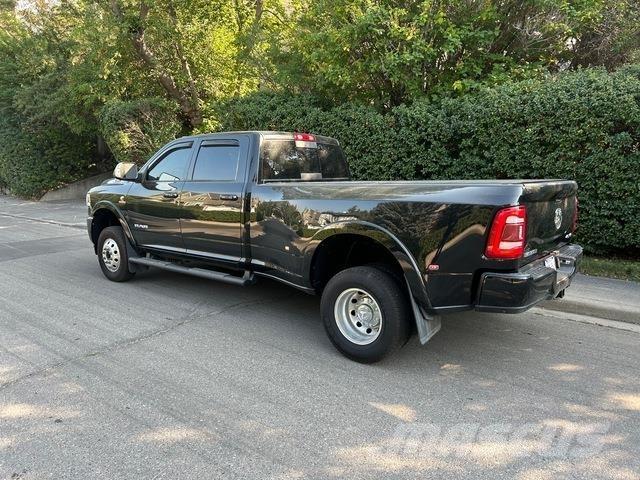 RAM 3500 皮卡.傳統半斗卡車/側卸板