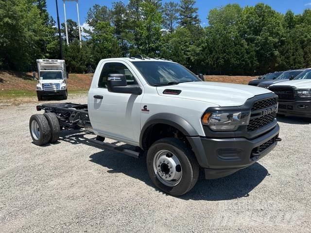 RAM 5500 駕駛室與內部