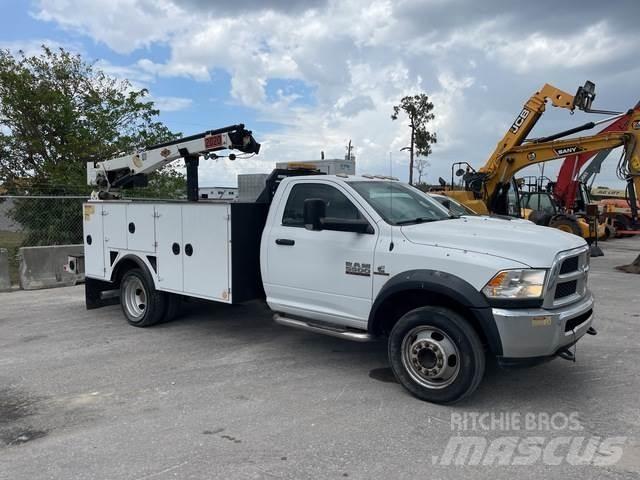 RAM 5500 都市/通用型車輛