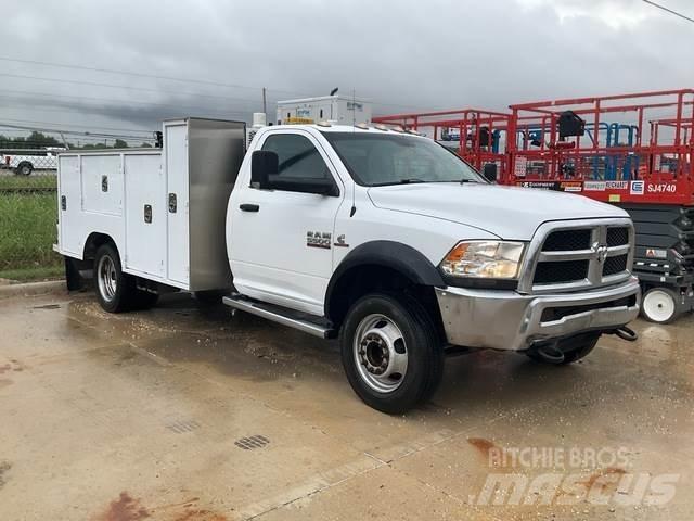 RAM 5500 都市/通用型車輛