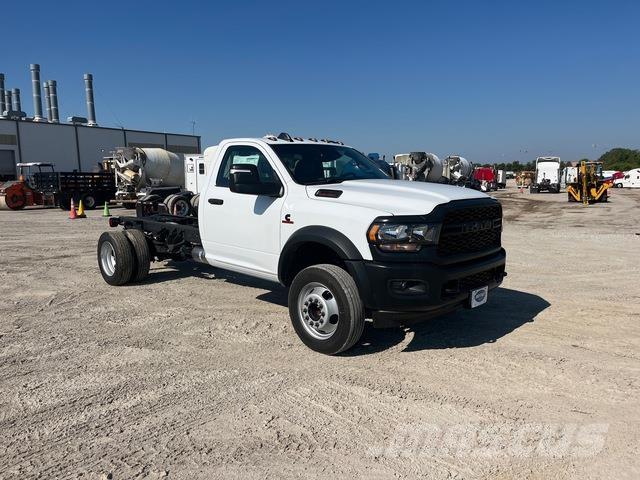 RAM 5500 駕駛室與內部