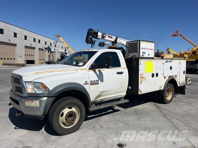 RAM 5500 都市/通用型車輛