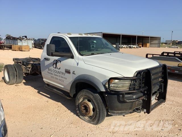 RAM 5500HD 駕駛室與內部