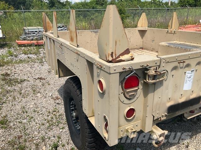  Raytheon M1101 其他拖車