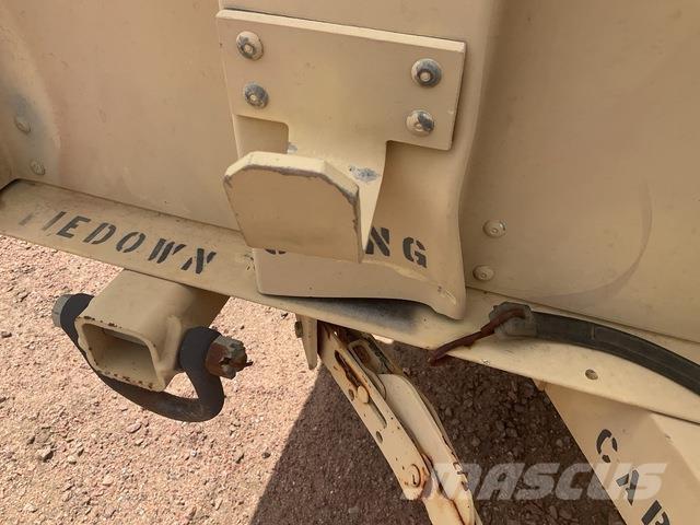  Raytheon M1101 其他拖車