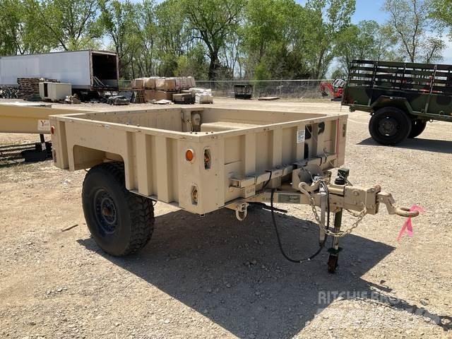  Raytheon M1102 其他拖車