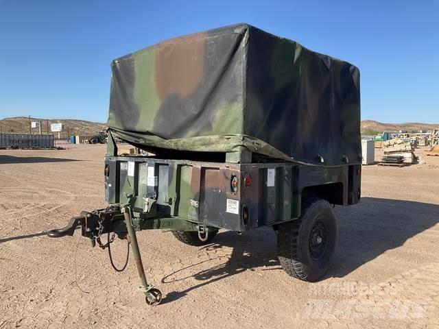  Raytheon M1102 其他拖車
