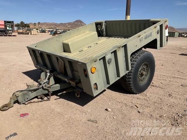  Raytheon M1102 其他拖車