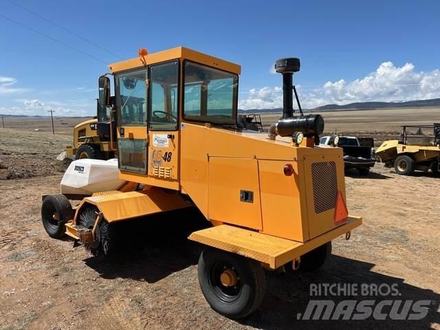 Rosco 4950 室內掃倉機
