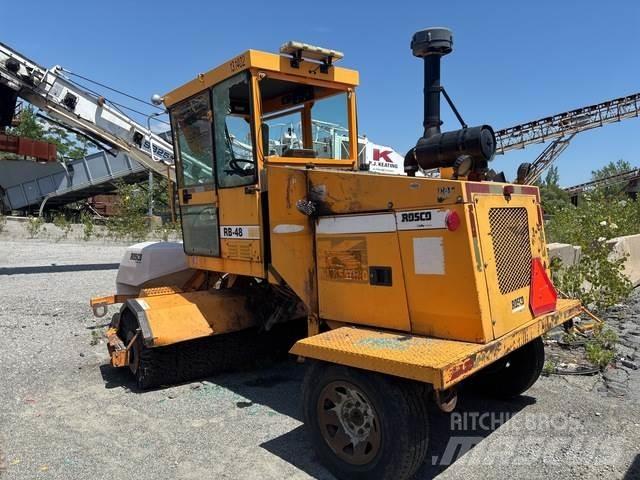 Rosco RB48 室內掃倉機