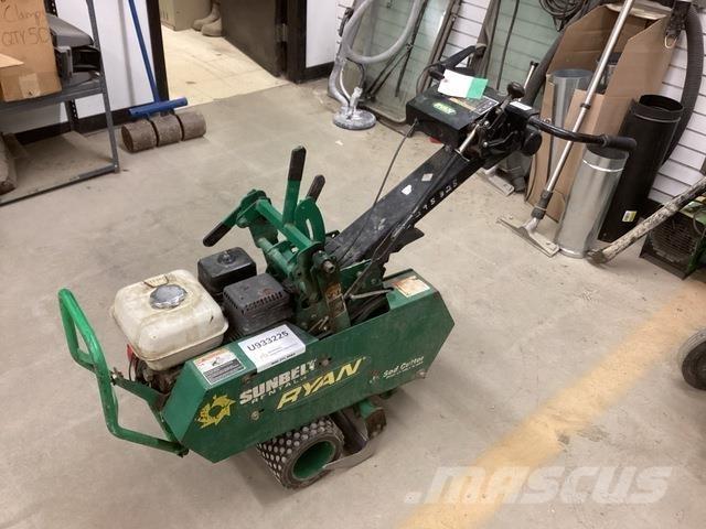 Ryan 544954C 其他農業機械