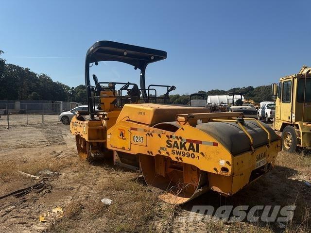 Sakai SW990-1 雙輪滾壓機
