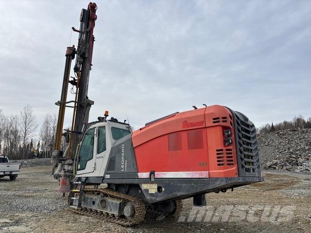 Sandvik DI550 鑽孔機