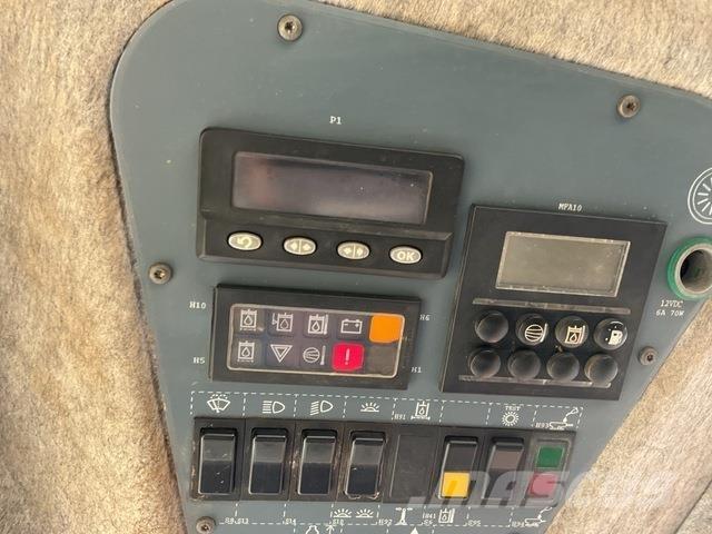 Sandvik DP900 鑽孔機