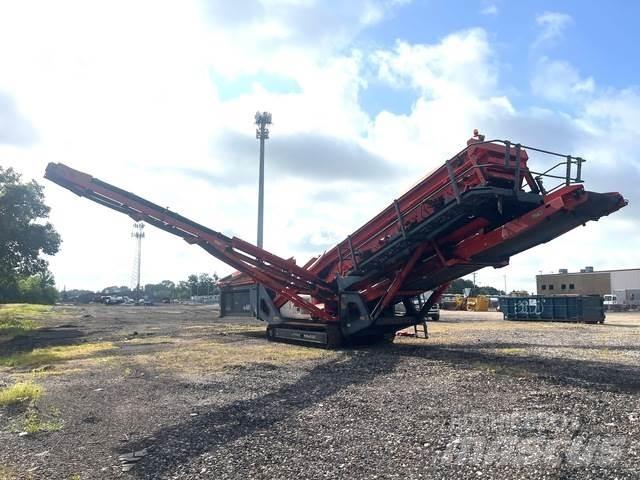Sandvik QA441 篩分機