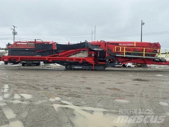 Sandvik QA452e 篩分機