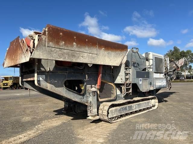 Sandvik QJ341 破碎機