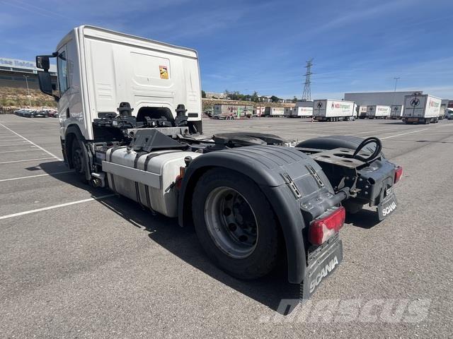 Scania P410 曳引機組件