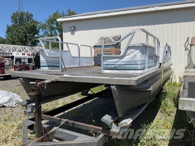  Sea Hunt 工作船艇 / 駁船